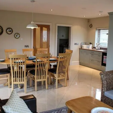 Ballyferriter Links Side House Ballyoughteragh